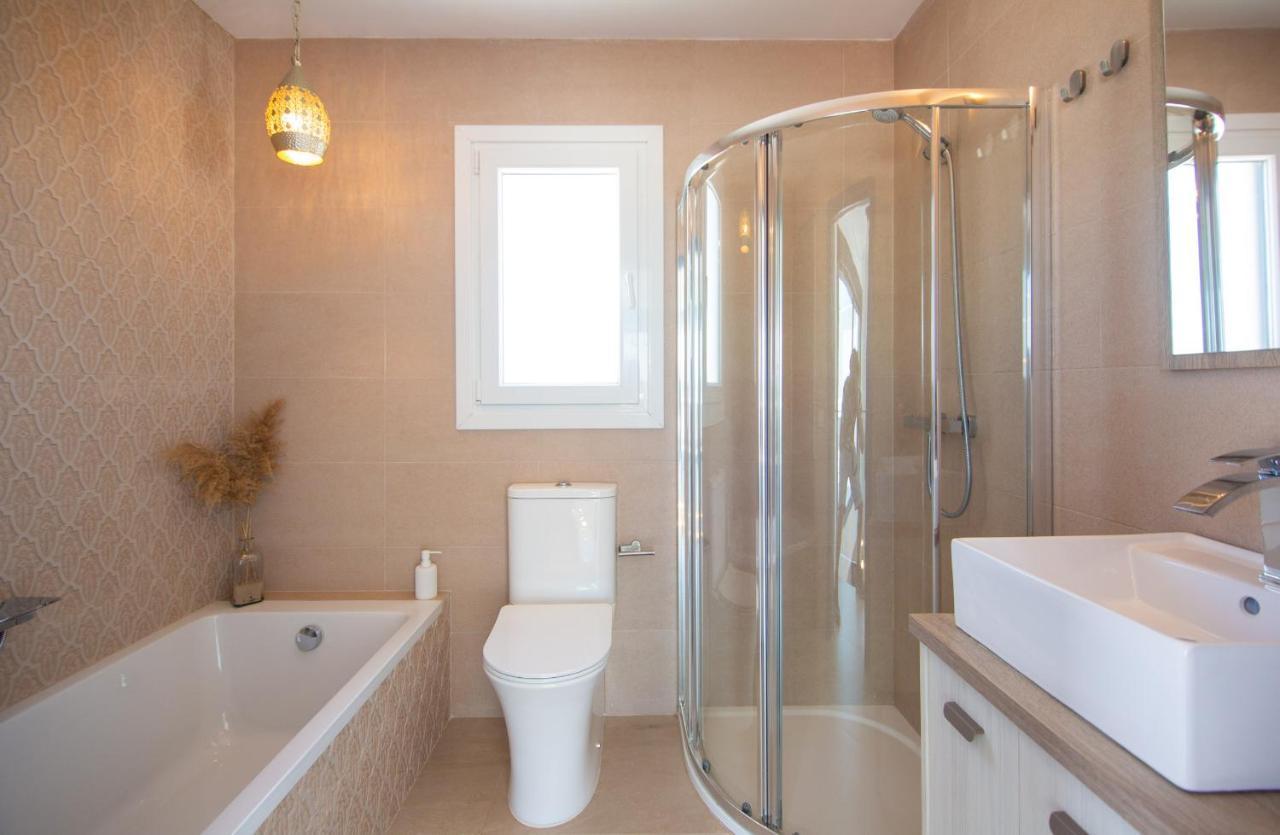 Preciosas Villas Con Jardin Y Vistas Al Faro, A 700M De La Playa Zahora Luaran gambar
